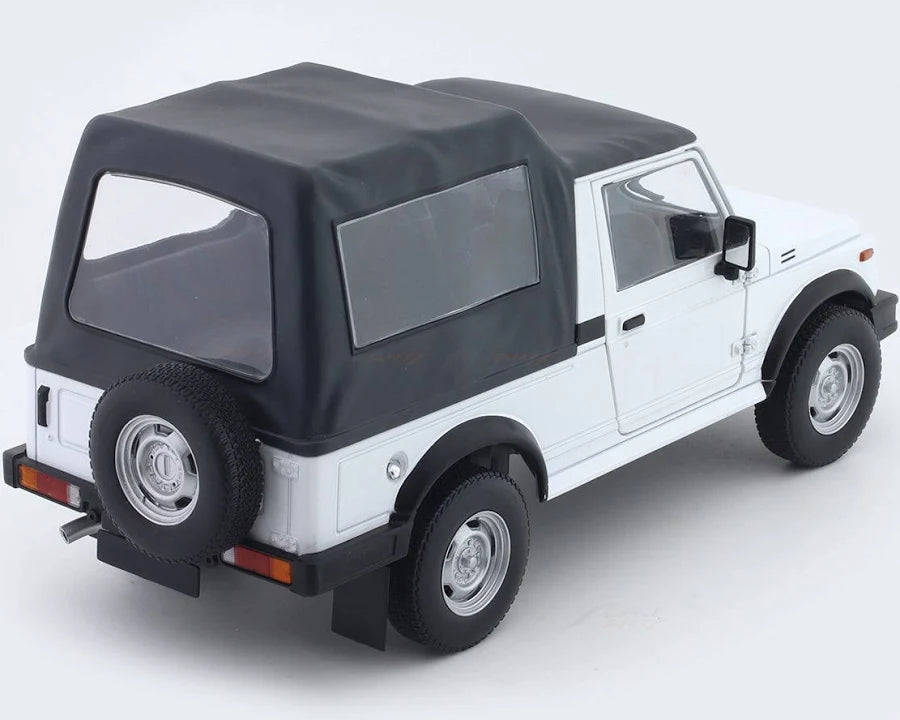 Suzuki SJ 410 Hard Top White 1 18 Car