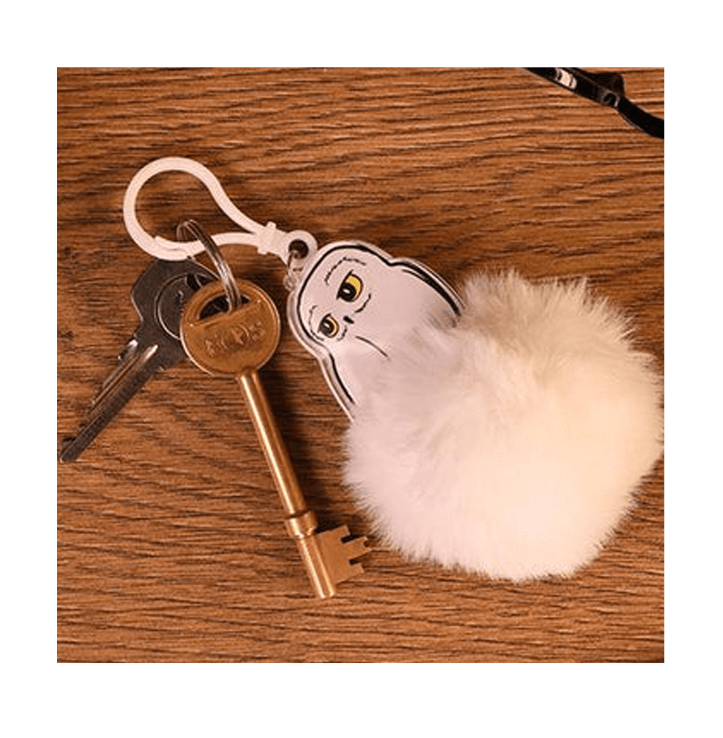 Harry Potter Hedwig Pom Pom Keychain - www.entertainmentstore.in