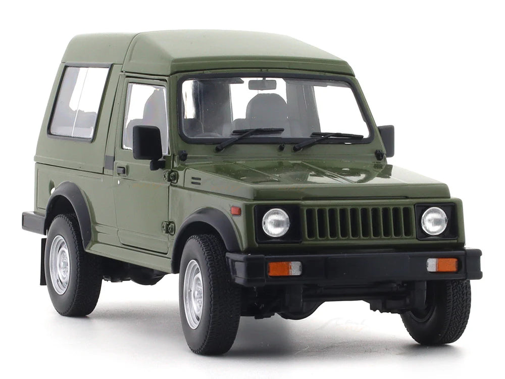 Suzuki SJ 410 Hard Top Green 1 18 Car