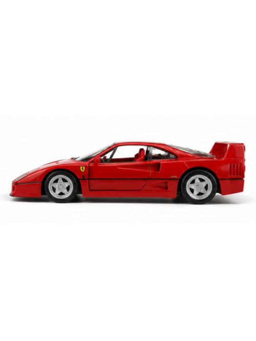 Bburago 1:24 Ferrari Roma Diecast Car