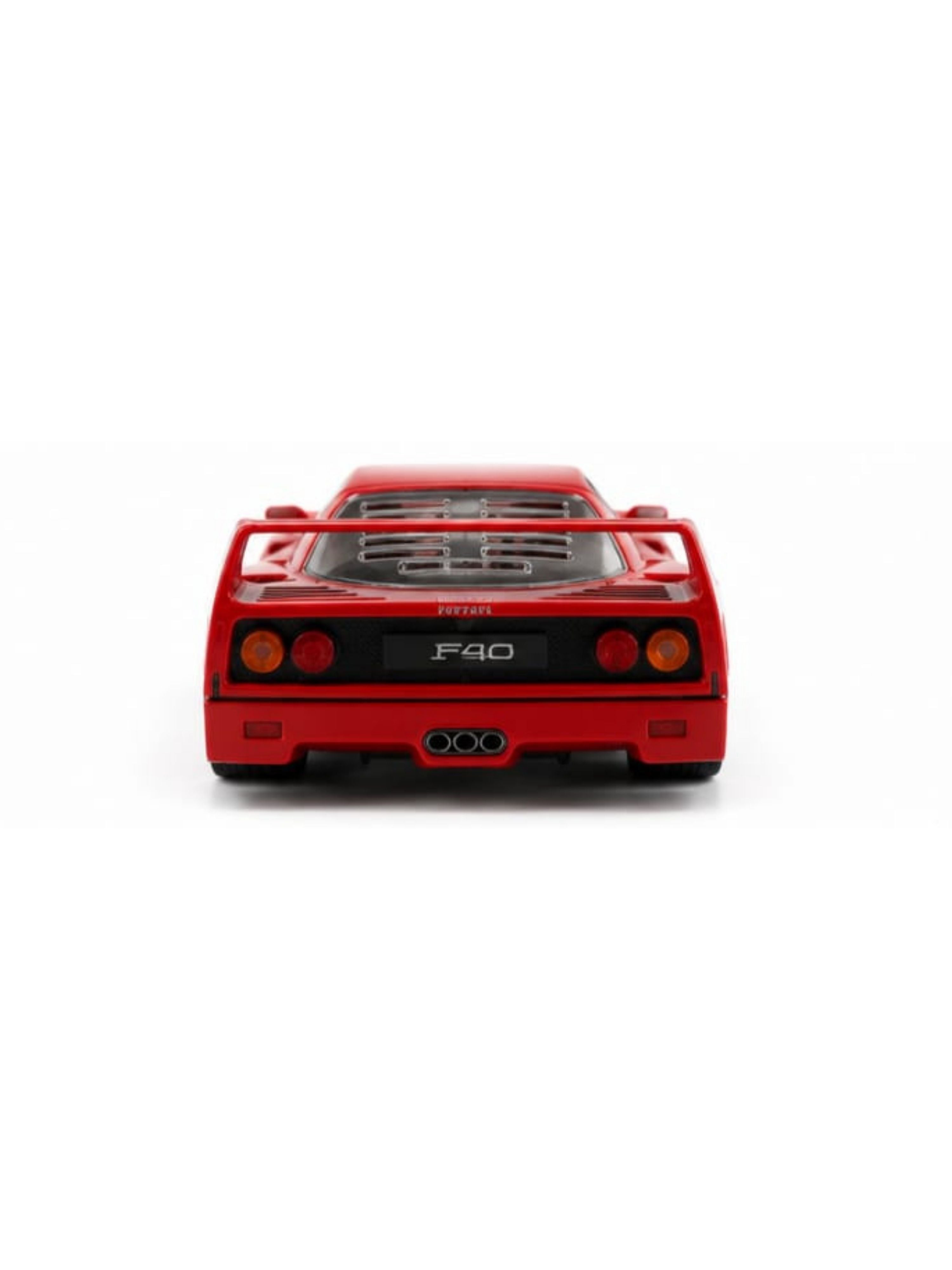 Bburago 1:24 Ferrari Roma Diecast Car