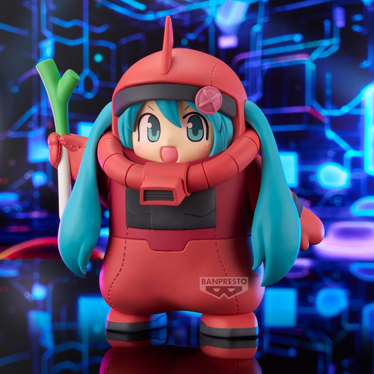 Gundam Hatsune Miku Figure