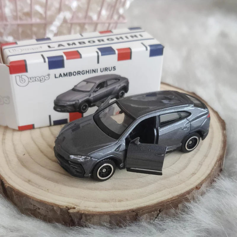 Lamborghini Urus 1:64