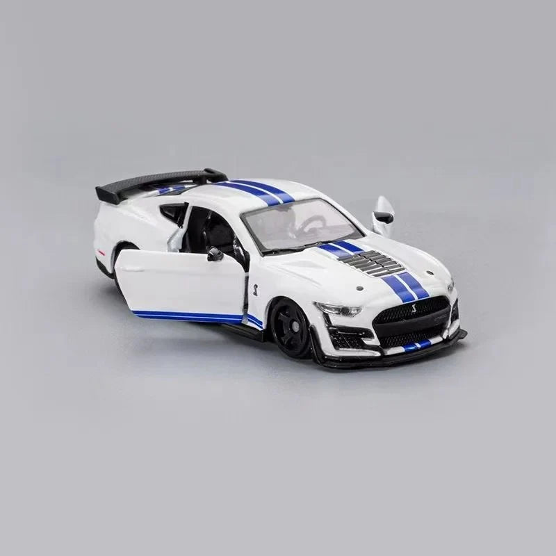 2020 Mustang Shelby GT500 white 1:64