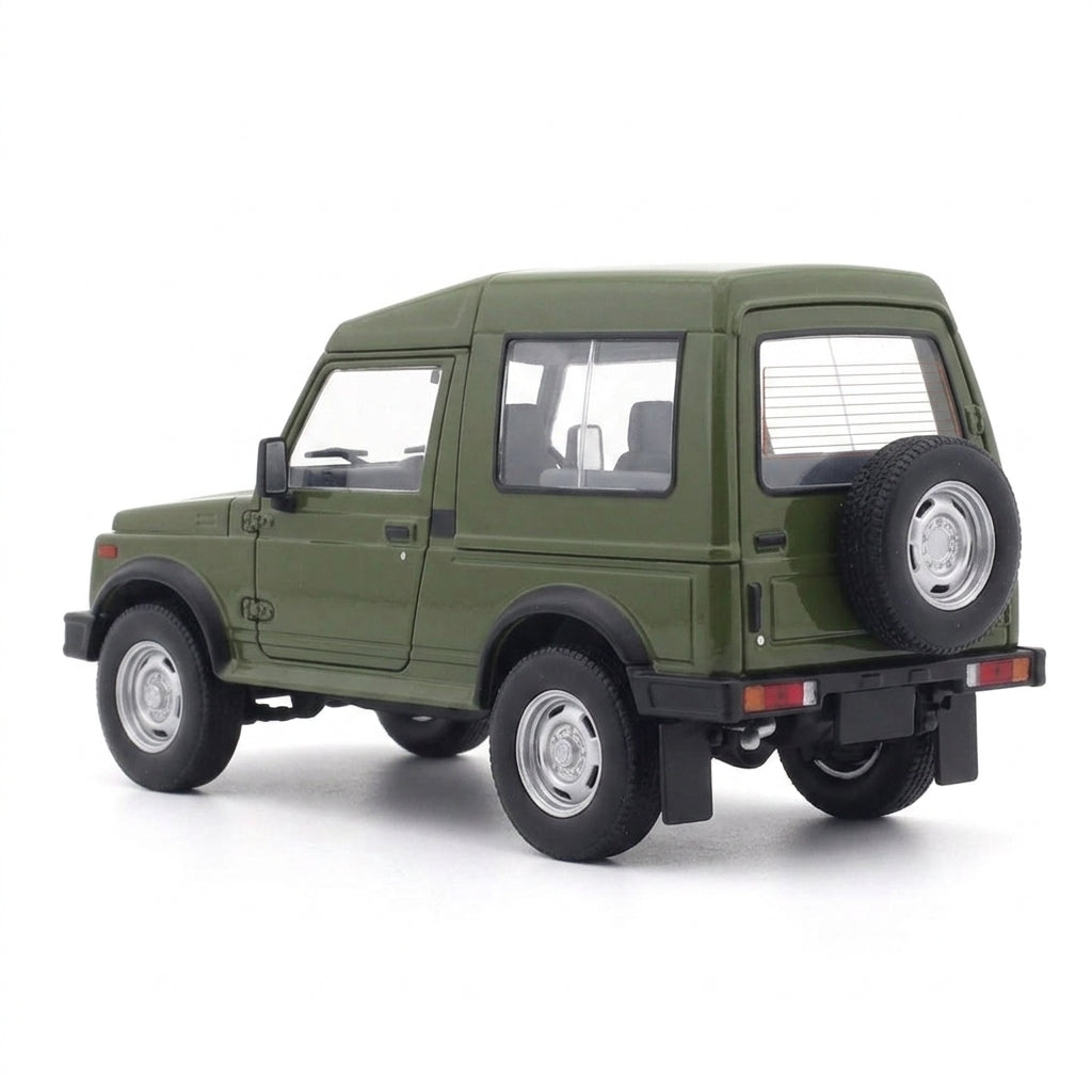 Suzuki SJ 410 Hard Top Green 1 18 Car