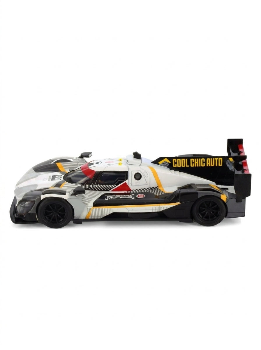 MSZ 1:24 BMW M Hybrid V8 Diecast Model Car - White/Black