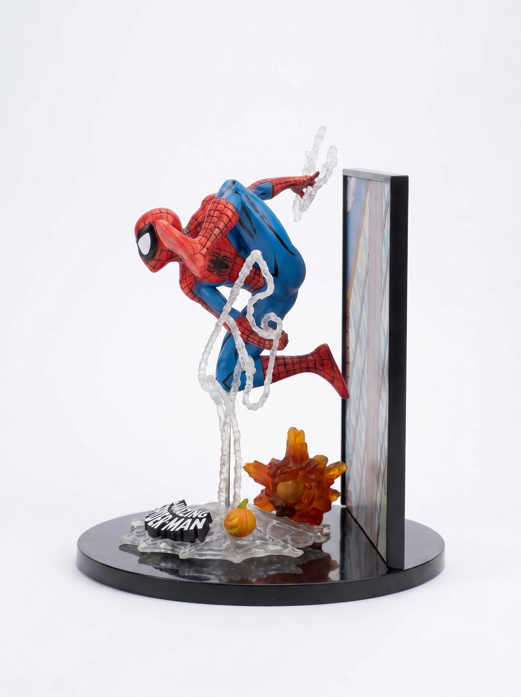 Marvel Spider-Man 1:10th Scale Collectible with Scene (The Amazing Spider-Man #302)