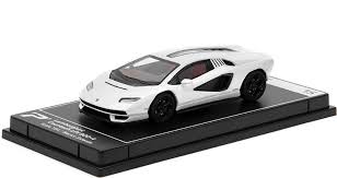Bburago 1/64 Lamborghini Countach LPI 800-4 White Diecast