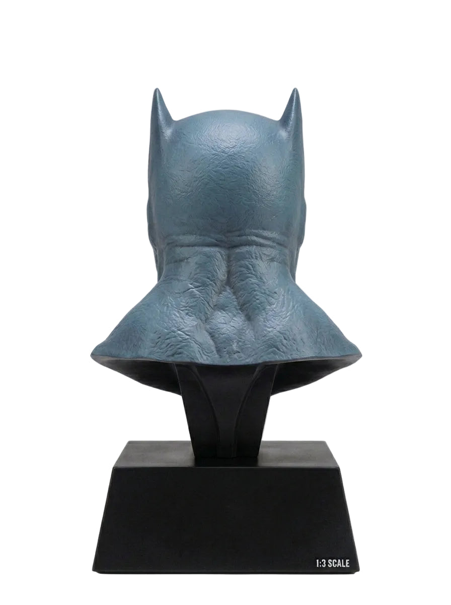 Batman Dark Knight Returns Blue Cowl Replica 1:3 Scale